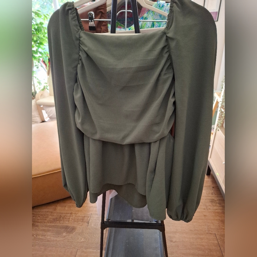 SHEIN Olive Green Square Neck Blouse
